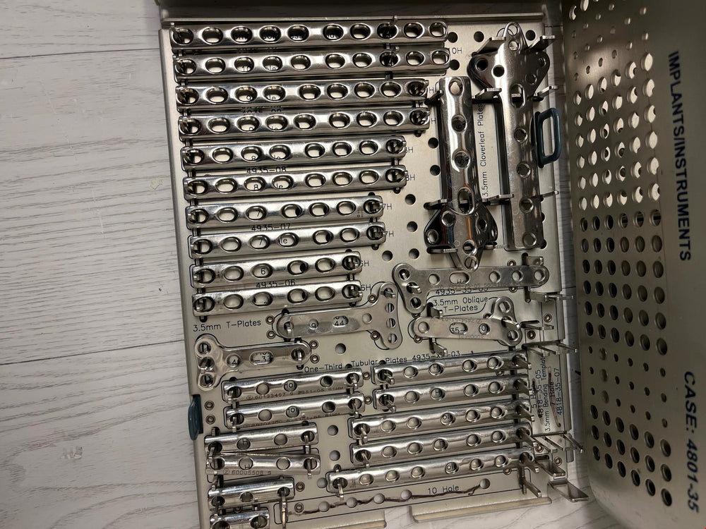
                  
                    Zimmer Small Fragment Set Surgical Implants/ Instruments
                  
                